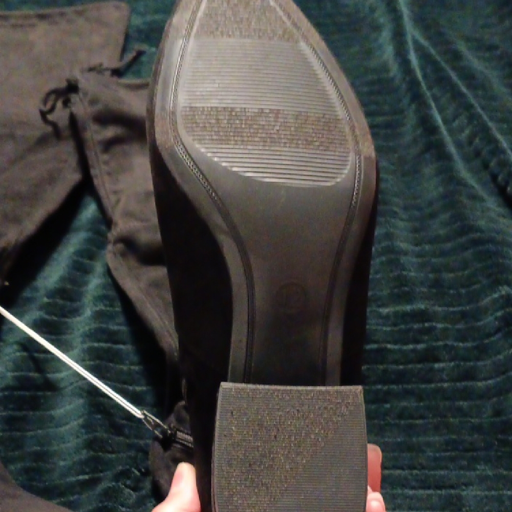 A New Day Over the Knee Boots - Cream - Picture 3 of 6